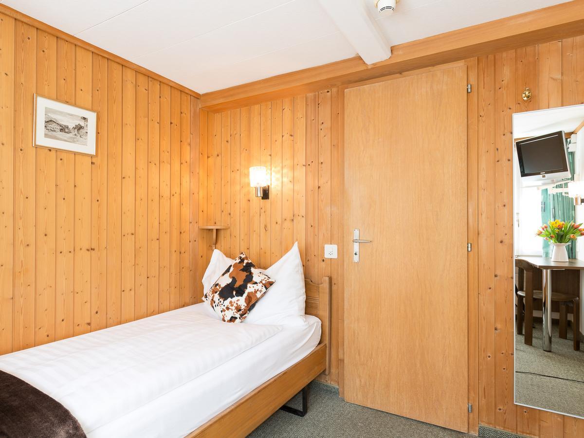 Hotel Oberland Lauterbrunnen Chambre photo