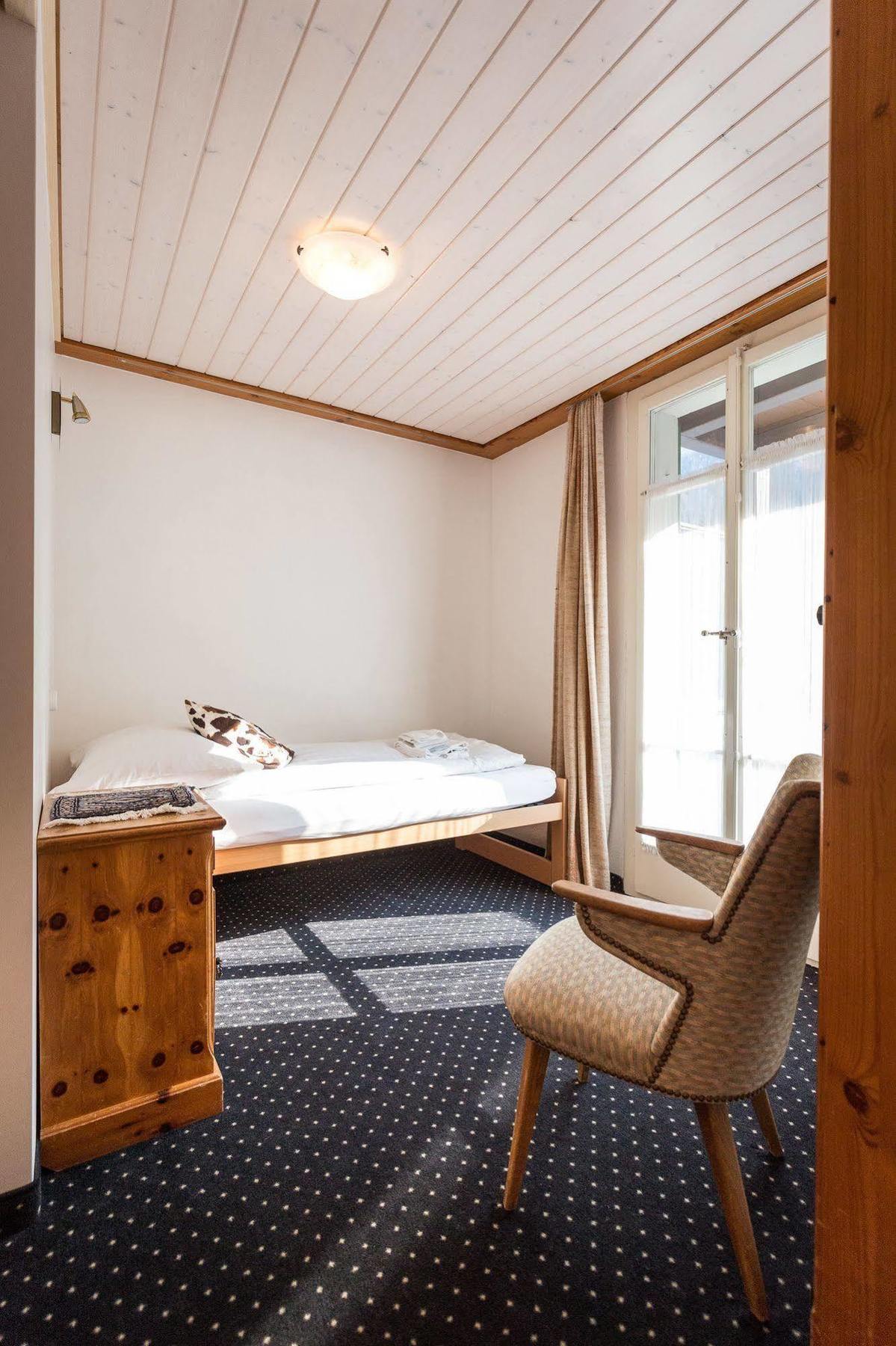Hotel Oberland Lauterbrunnen Extérieur photo