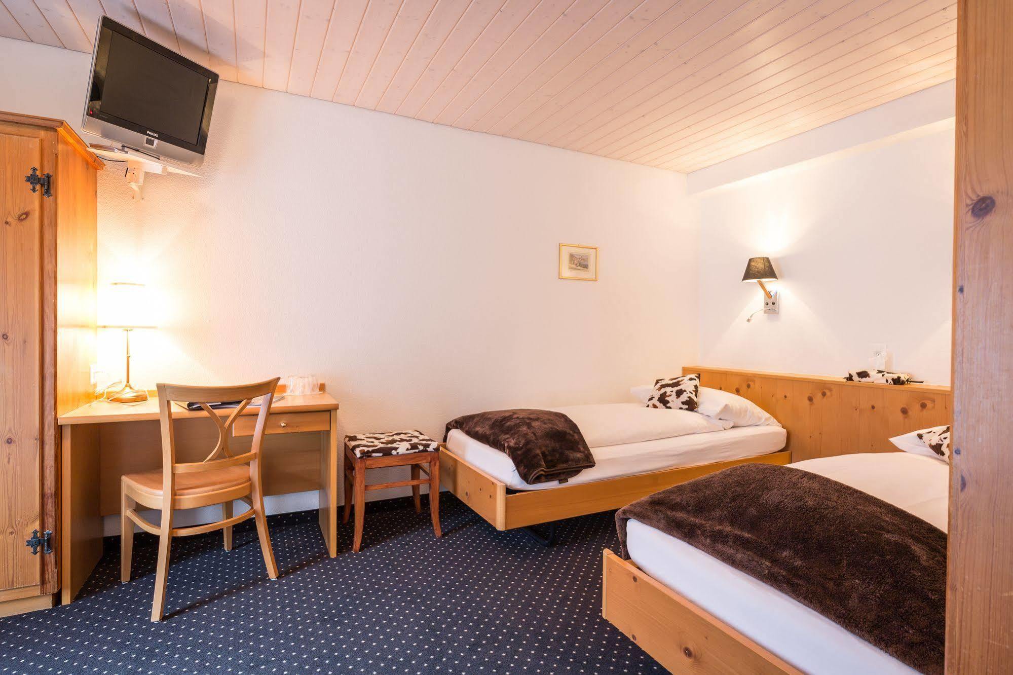 Hotel Oberland Lauterbrunnen Extérieur photo