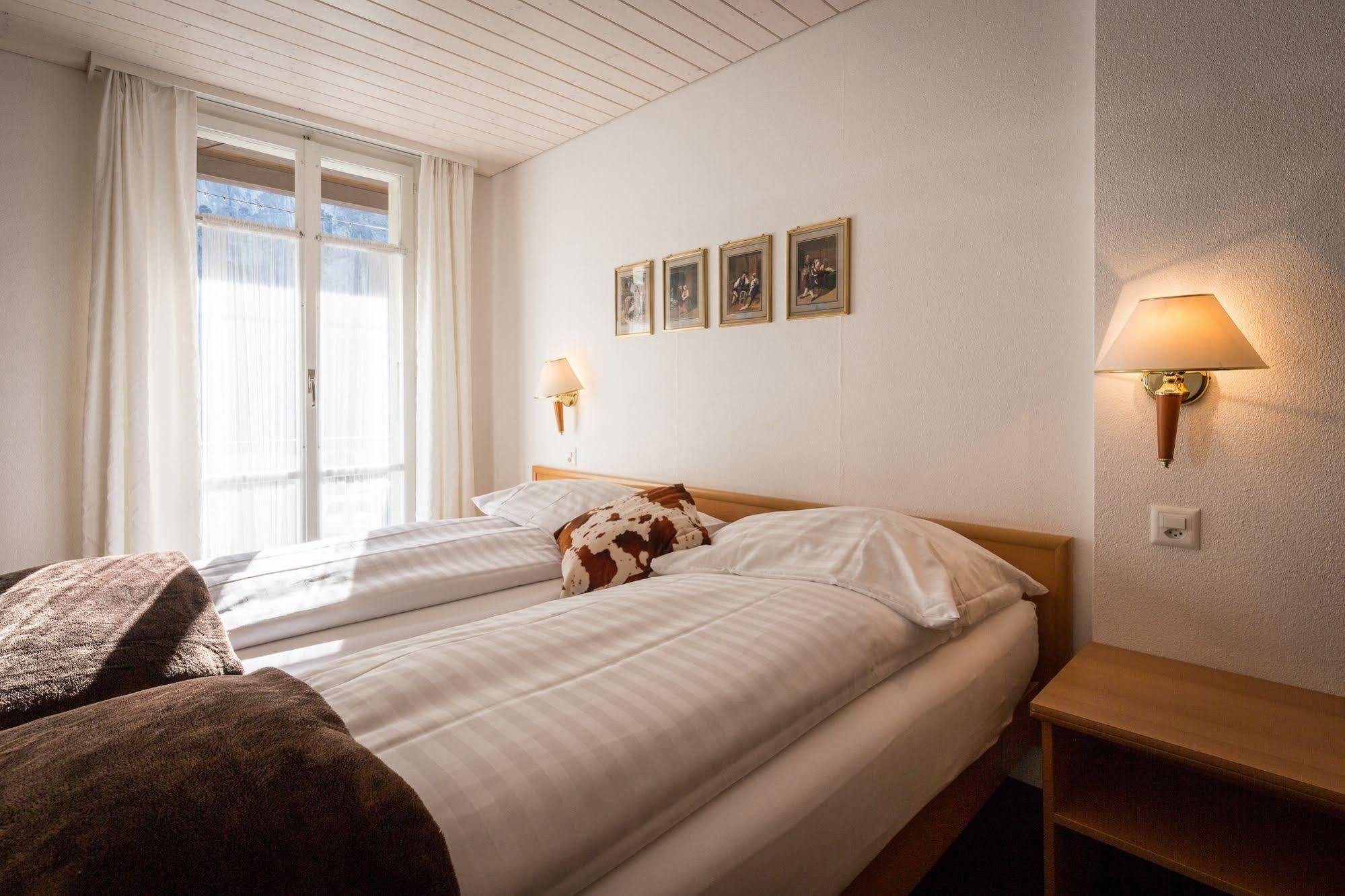 Hotel Oberland Lauterbrunnen Extérieur photo